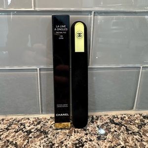 CHANEL Nail File in Ovni Yellow